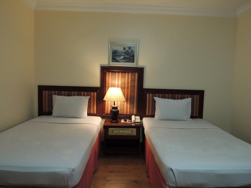 New York Hotel Phnom Penh Ruang foto